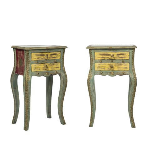 ヴィンテージなナイトテーブル