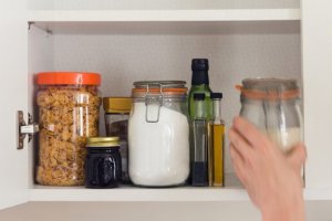 パントリーを整理する実用的なヒント
