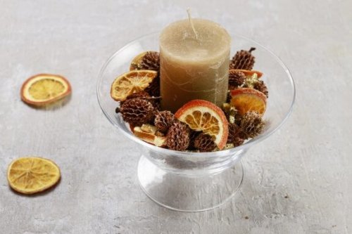 ポプリとキャンドル センターピース テーブルを飾るアイデア