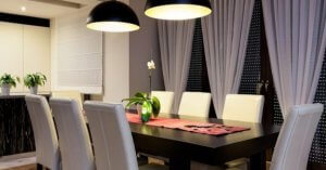 ダイニングテーブル 選ぶ ヒント