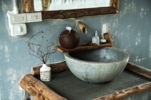 キャビネット付きの流し台:浴室の最新トレンド