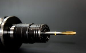 実用的なDIYツール:正しいドリルの使い方を見てみよう