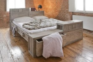 ベッド下のスペースを有効活用しよう