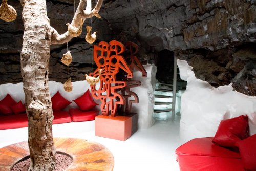 セサール・マンリケ