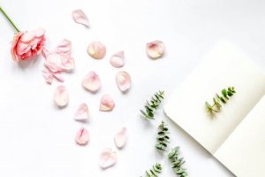 花びらをインテリアに取り入れよう