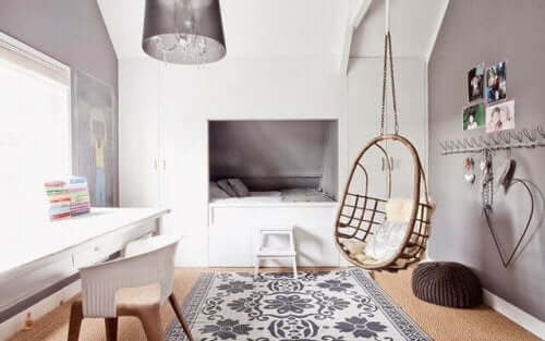 寝室にハンギングチェア