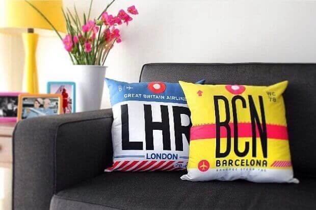 旅行好きのクッション