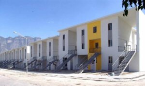 【建築家と社会問題】アレハンドロ・アラヴェナとその住宅哲学