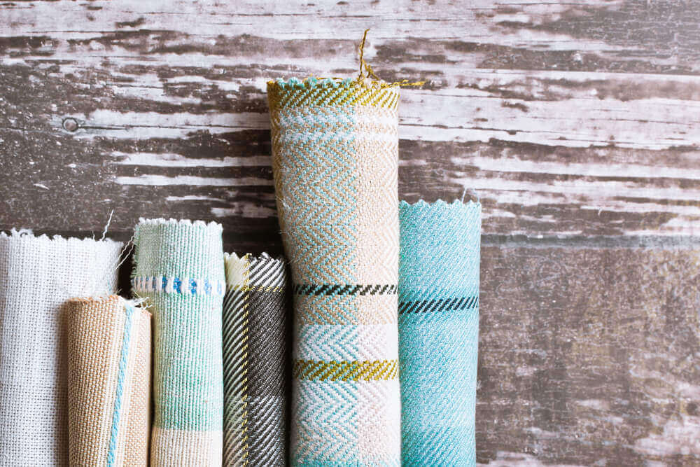 プロのようにファブリックを調和させる方法 豊富な生地