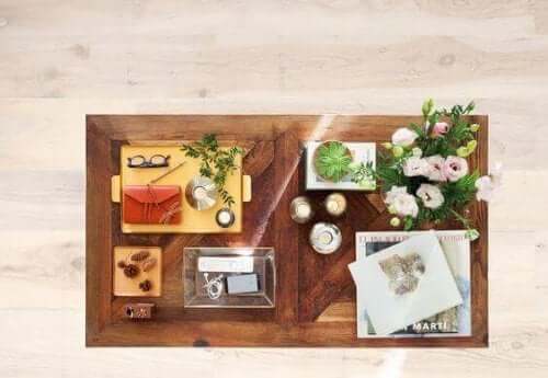 コーヒーテーブル