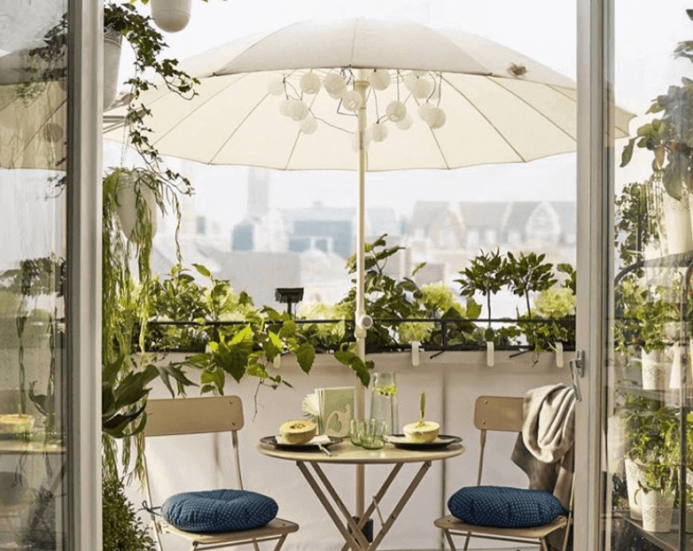 インスタ アカウント